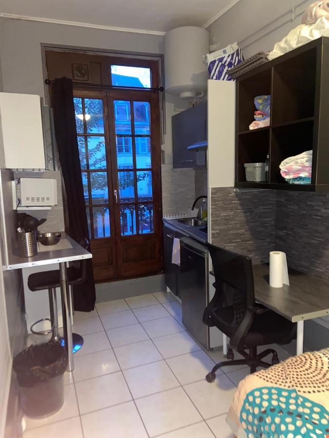 Emplacement Ideal : Studio Au Coeur De Dijon Disponible En Location Apartment Ngoại thất bức ảnh