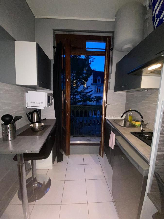 Emplacement Ideal : Studio Au Coeur De Dijon Disponible En Location Apartment Ngoại thất bức ảnh